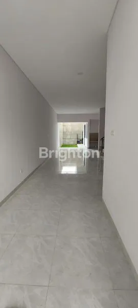 image RUMAH LUAS BARU SIAP HUNI MERUYA JAKARTA BARAT (2)