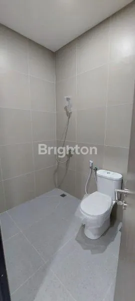 image RUMAH LUAS BARU SIAP HUNI MERUYA JAKARTA BARAT (4)