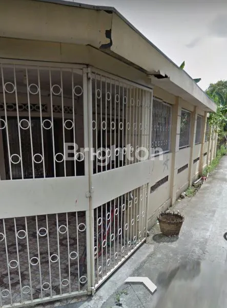 image RUMAH DI SEMANGGI PASAR KLIWON (2)