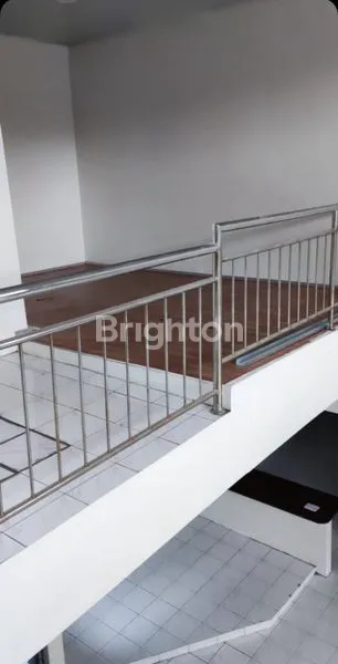 image RUMAH BESAR, BISA DI GUNAKAN UNTUK KANTOR (3)