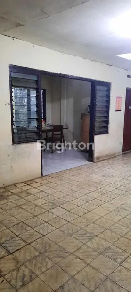 image RUMAH DI SEMANGGI PASAR KLIWON (8)