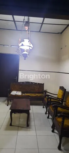 image RUMAH DI SEMANGGI PASAR KLIWON (5)