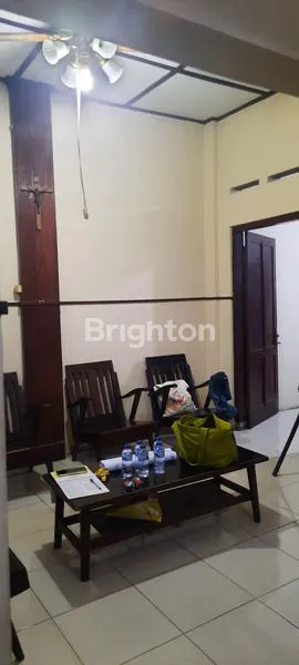 image RUMAH DI SEMANGGI PASAR KLIWON (6)