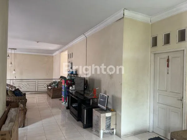 image JUAL RUMAH JATIBENING BEKASI FULL FURNISHED (7)