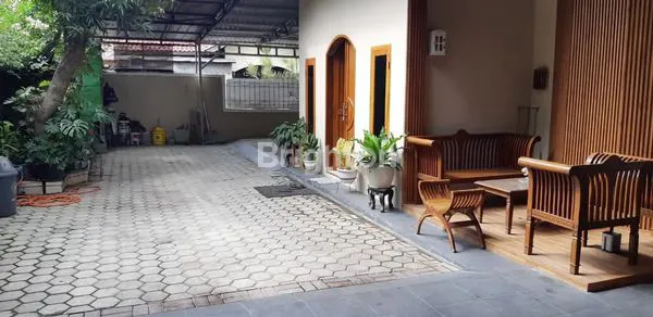 image RUMAH PESANGGRAHAN BINTARO JAKARTA (2)