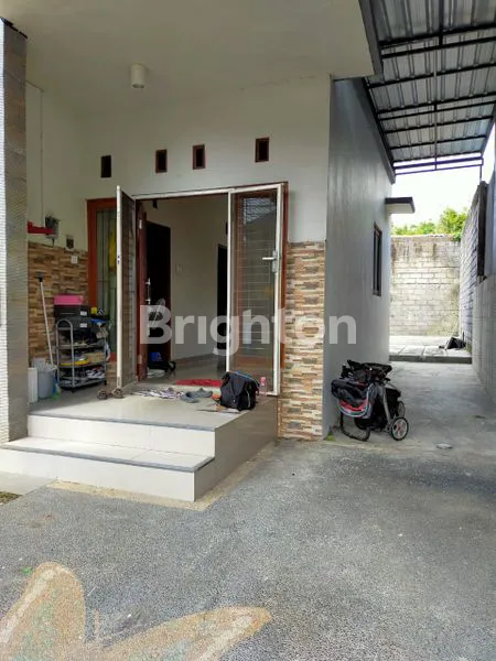 image RUMAH MINIMALIS MODERN TAMAN GRIYA JIMBARAN (2)
