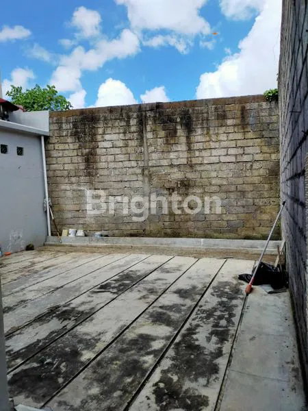 image RUMAH MINIMALIS MODERN TAMAN GRIYA JIMBARAN (7)