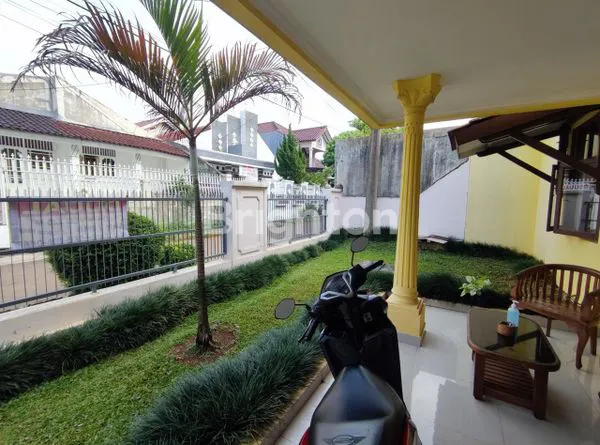 image DI JUAL RUMAH LAHAN LUAS DI PERUMAHAN BARANANG SIANG INDAH - KOTA BOGOR (2)