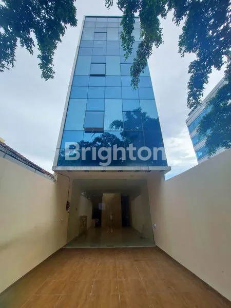 RUKO BAGUS BANGUNAN BARU GRES STRATEGIS DEKAT MAMPANG DAN KUNINGAN DI DUREN TIGA JAKARTA SELATAN