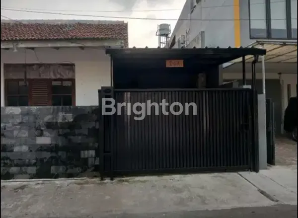 RUMAH GAYA LAMA PEJOMPONGAN