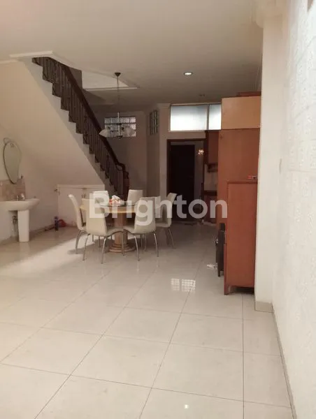 image DIJUAL RUMAH NYAMAN DI MEDAN (6)