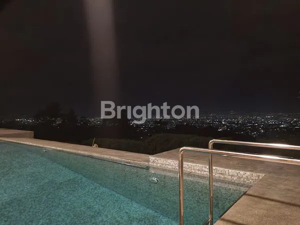 image RUMAH RASA VILLA LEMBANG PAGERWANGI DAPET VIEW KOTA BANDUNG (4)