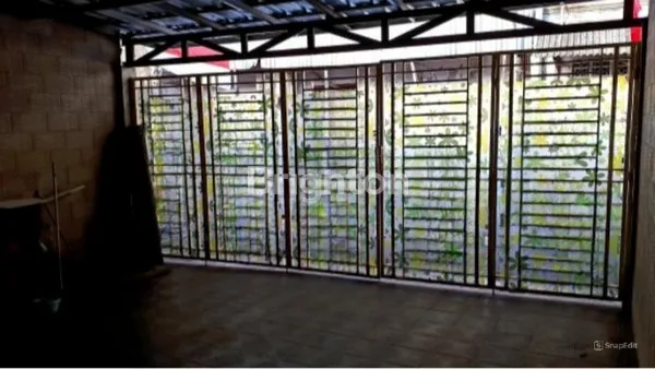 image RUMAH KEMAYORAN SENEN GARUDA BUNGUR HARGA TERJANGKAU DIBAWAH NJOP MASUK MOBIL (8)