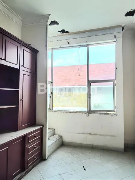 image RUKO LOKASI PREMIUM. JL. CANDI PRAMBANAN. BELAKANG HOTEL SANTIKA. DEKAT KE LIPPO PLAZA, MALL PALLADIUM, JL. KAPTEN MAULANA LUBIS, JL. KEJAKSAAN (5)