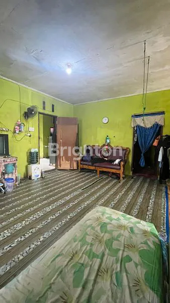 image RUMAH DI PINGGIR JALAN POROS (1)