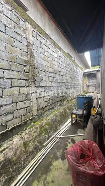 image RUMAH DI PINGGIR JALAN POROS (8)