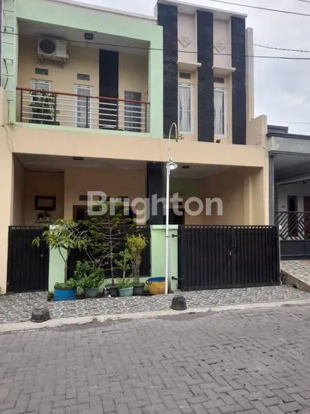 image RUMAH 2 LANTAI SIAP HUNI WOLTERMONGOSIDI PEDURUNGAN SEMARANG (1)