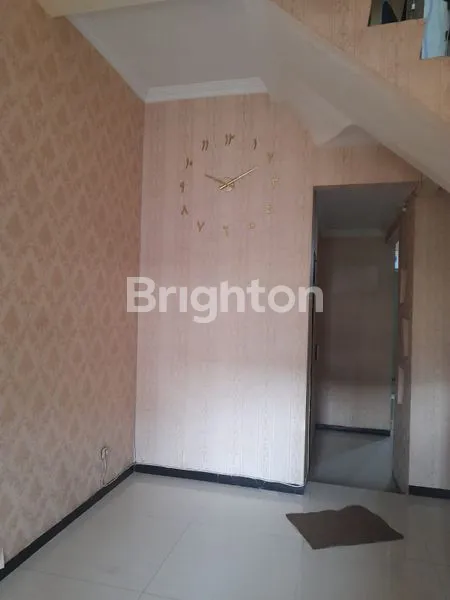 image RUMAH 2 LANTAI SIAP HUNI WOLTERMONGOSIDI PEDURUNGAN SEMARANG (4)