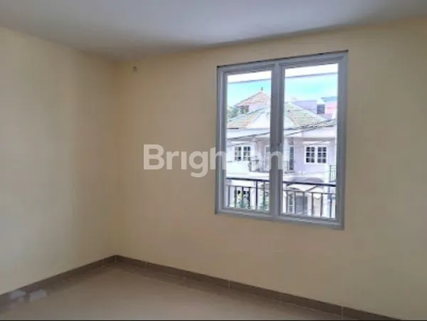 image RUMAH BARU SELESAI RENOVASI DI SEKTOR 1 GADING SERPONG (7)