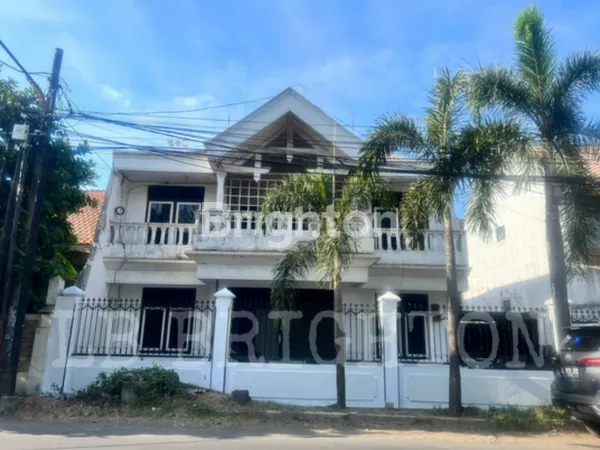 image FOR SALE - RUMAH STRATEGIS DEPAN UNMER SURABAYA (LB) (1)