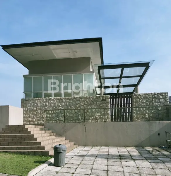 DIJUAL VILLA DI TAMAN DAYU, PANDAAN