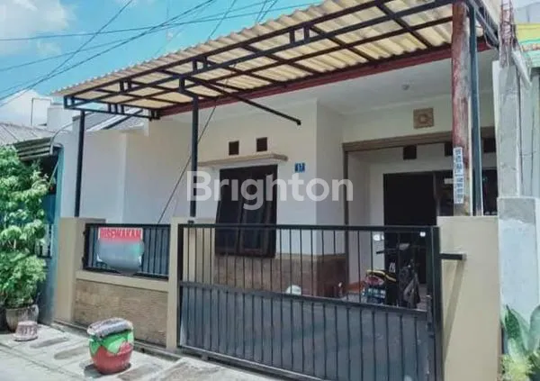 image RUMAH MINIMALIS MODERN DI MANUKAN LOR TERAWAT SIAP HUNI (1)