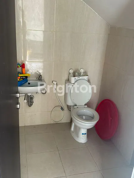 image RUMAH DI PERUM MUTIARA CITY, BANJARBENDO, SIDOARJO (5)