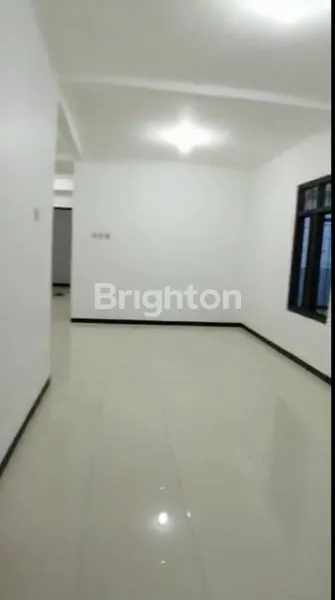 image RUMAH BARU DIRENOVASI, SIAP HUNI, JALAN UTAMA LEMBAH HARAPAN, SURABAYA BARAT (3)