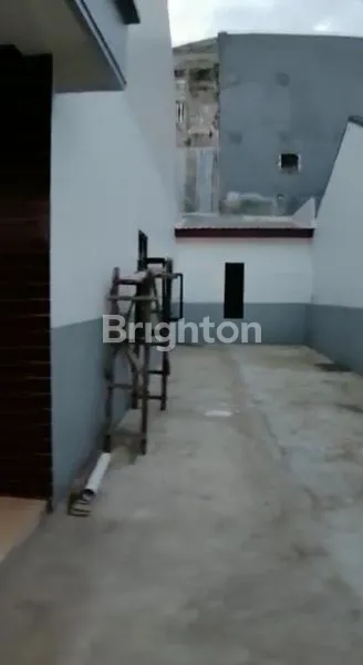 image RUMAH BARU DIRENOVASI, SIAP HUNI, JALAN UTAMA LEMBAH HARAPAN, SURABAYA BARAT (6)