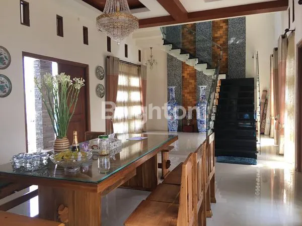 image RUMAH VILLA DAERAH SOEKARNO HATTA (4)