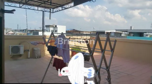 image RUKO GANDENG DI DALAM KOMPLEK GRAHA SUNGGAL - MEDAN (7)