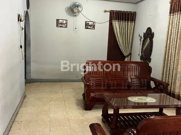image RUMAH DI KAWASAN JALAN HAJI GEMON PONDOK KELAPA KECAMATAN DUREN SAWIT JAKARTA TIMUR  (2)