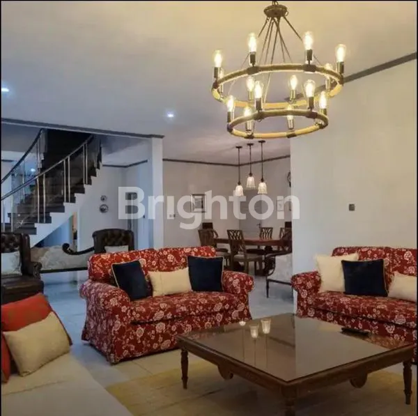 image DI JUAL VILA FULL FURNISHED RAPIH DAN TERAWAT DI CISARUA - BOGOR (5)