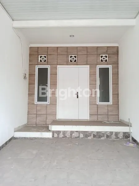 image RUMAH 2 LANTAI MOA (5)