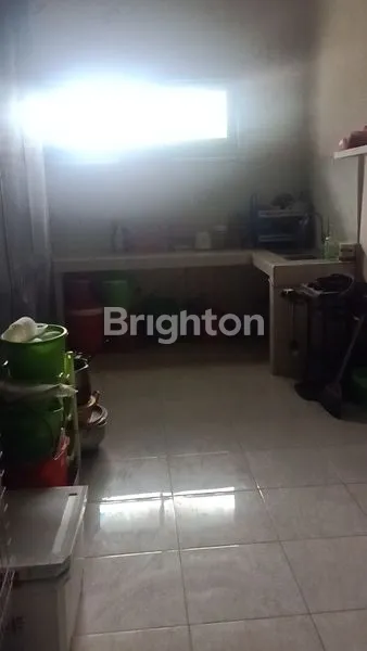 image RUKO DI JALAN UTAMA MAHENDRADATTA DENPASAR (5)