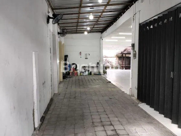 image BANGUNAN RUKO LANGSUNG TEMPAT TINGGAL BISA DIFUNGSIKAN SEBAGAI GUDANG LANGSUNG MESS KARYAWAN.  (3)