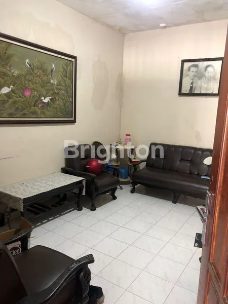 image RUMAH LAMA SIAP HUNI JAMBANGAN (3)