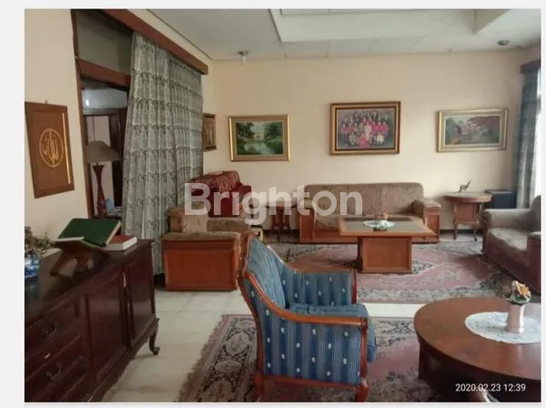 image RUMAH TUA ASRI DITENGAH KOTA PAJAJARAN (5)