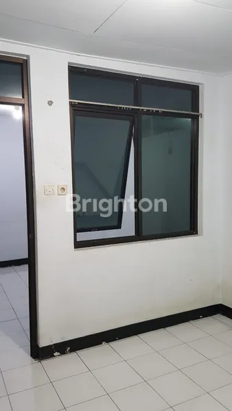 image DIJUAL RUMAH 1 LANTAI DI SUNTER HIJAU DEKAT AREA KULINER (2)