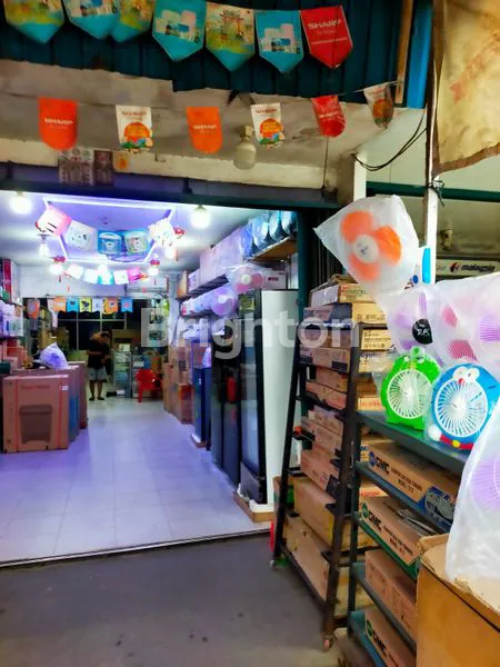 image RUKO 2LT PINGGIRAN JALAN RAYA DEPAN PASAR PAGI SEI RAYA KUBU RAYA (1)