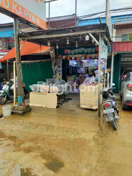 image RUKO 2LT PINGGIRAN JALAN RAYA DEPAN PASAR PAGI SEI RAYA KUBU RAYA (8)