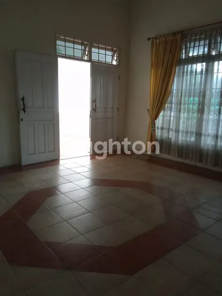 image RUMAH EKA WARNI (3)