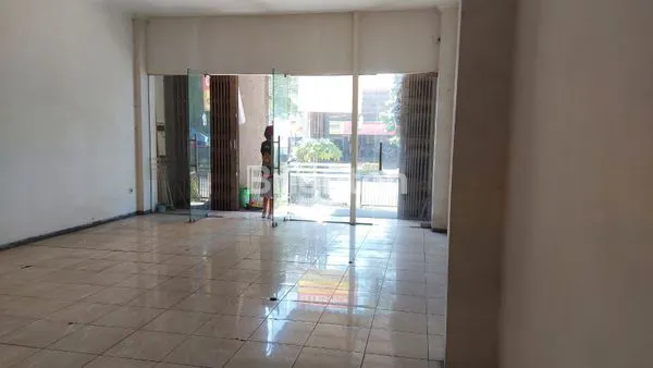 image RUKO 3 LANTAI DI S.PARMAN, TURUN HARGA DARI 100 JUTA (8)