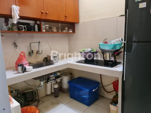 image RUMAH SIAP HUNI 2 LANTAI KARTINI (7)