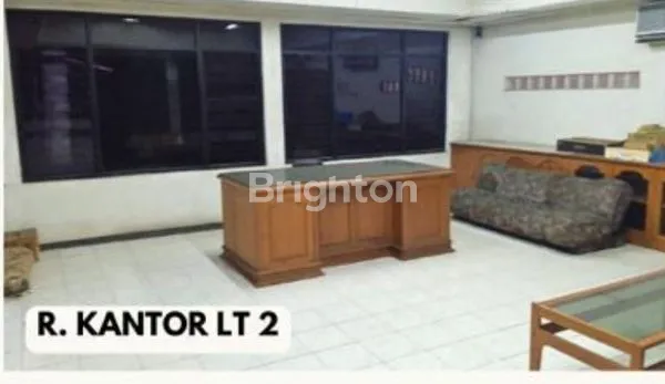 image DISEWAKAN GUDANG LUAS DEKAT DAAN MOGOT MASUK KONTAINER (5)