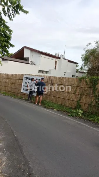 image TANAH AREA CANGGU KAWASAN VILLA DEKAT CANGGU CLUB (3)