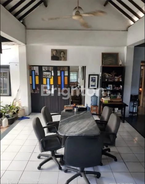 image RUMAH MEWAH MURAH DI GAJAHMUNGKUR, DEKAT KAMPUS STIKUBANK (6)