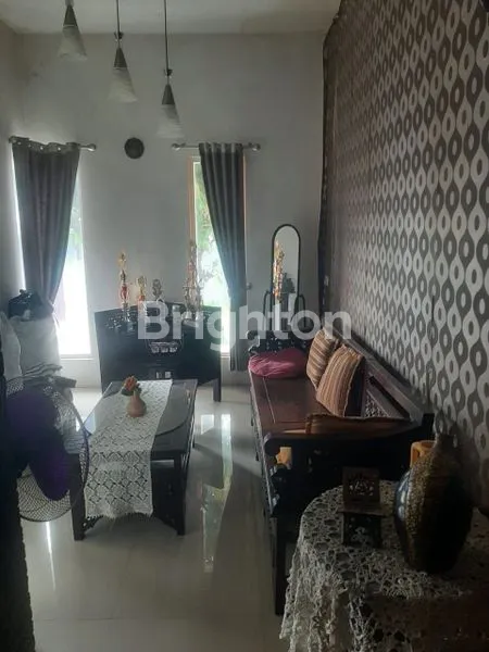 image RUMAH 2 LANTAI SIAP HUNI MAYARAN SEMARANG BARAT (3)