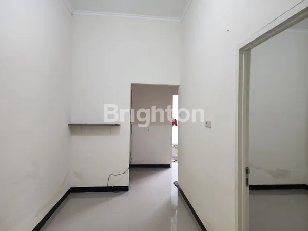 image GRAHA GUNUNG ANYAR TAMBAK TENGAH DEKAT OERR  (5)