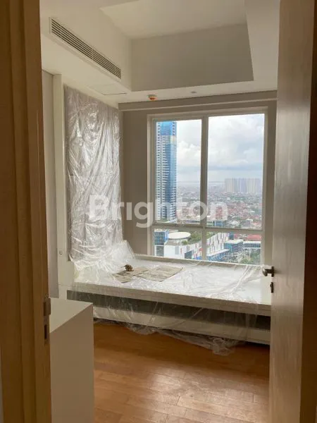 image APARTEMENT ONE EAST RESIDENCE SEMI FURNISHED PRIVATE LIFT, SURABAYA (6)